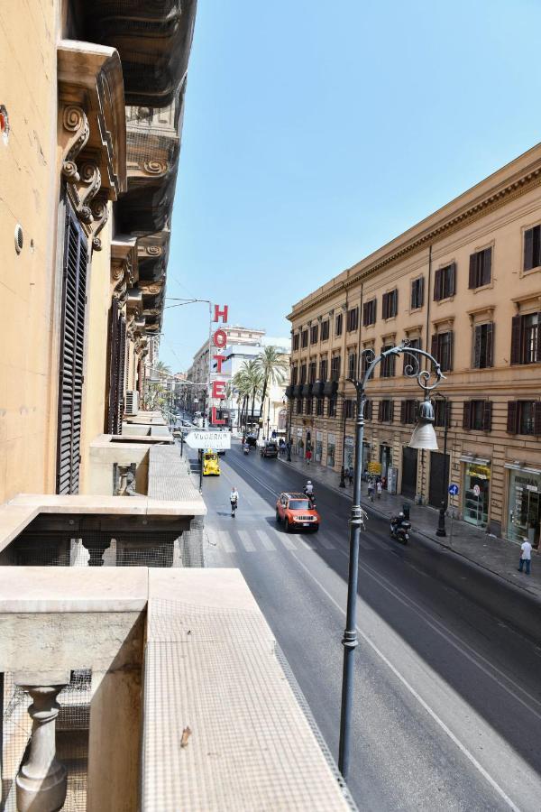 Mamamia #Teatro Biondo Hotell Palermo Exteriör bild